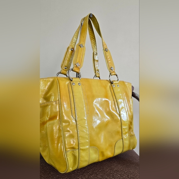 MCM Patent Leather Shoppers Tote - Picture 3 of 14